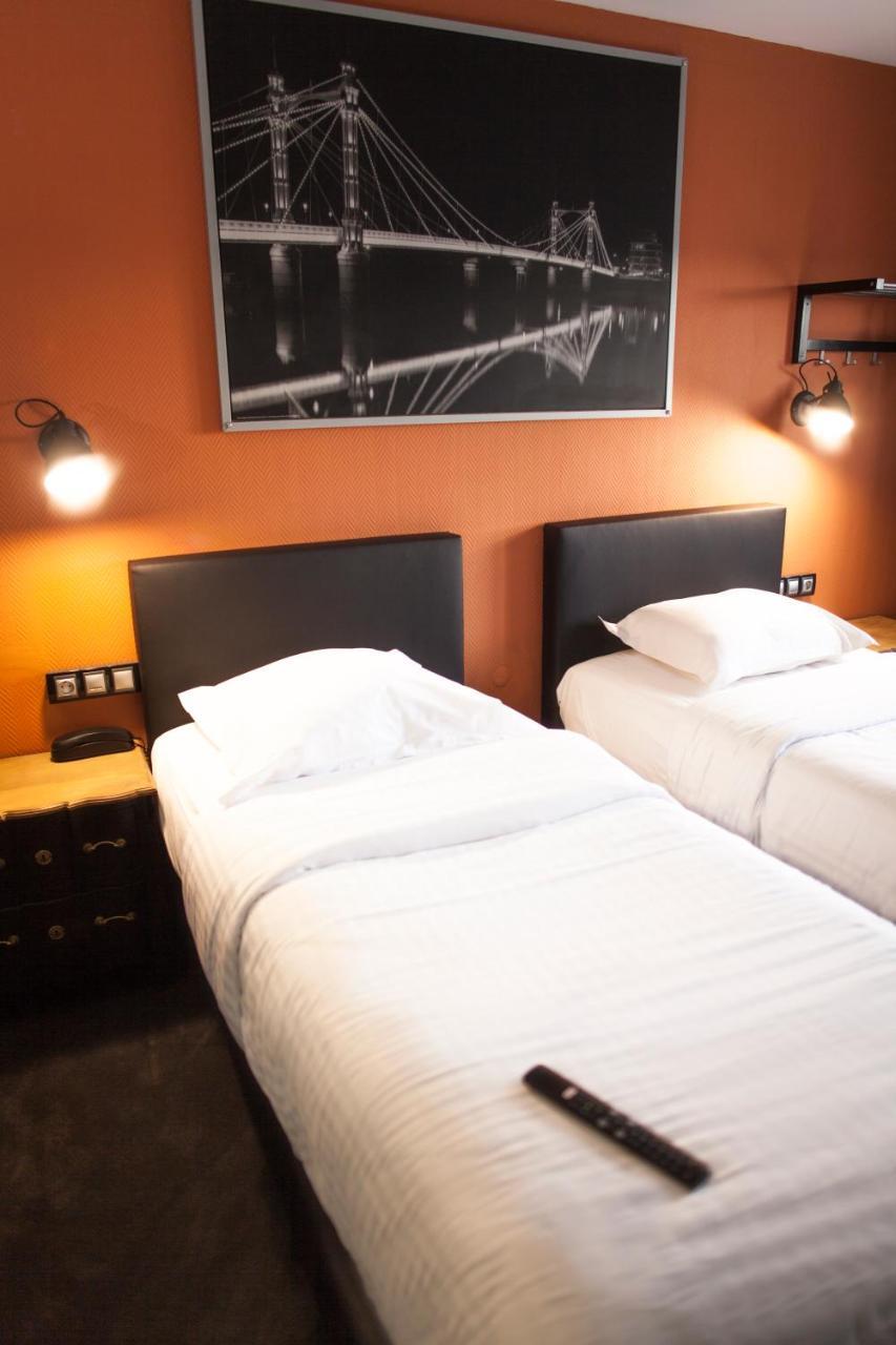 Cit'Hotel B Hotel Бетюн Экстерьер фото